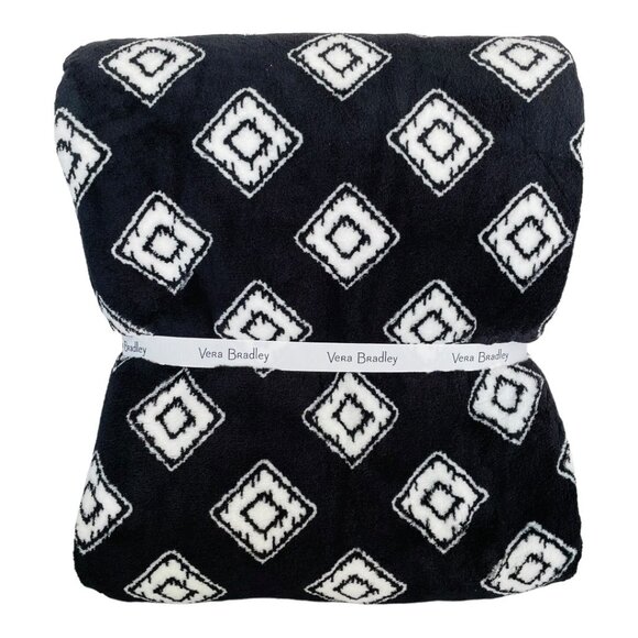Vera Bradley Black and White Geo Oversized XL Plush Throw Blanket - Picture 2 of 5